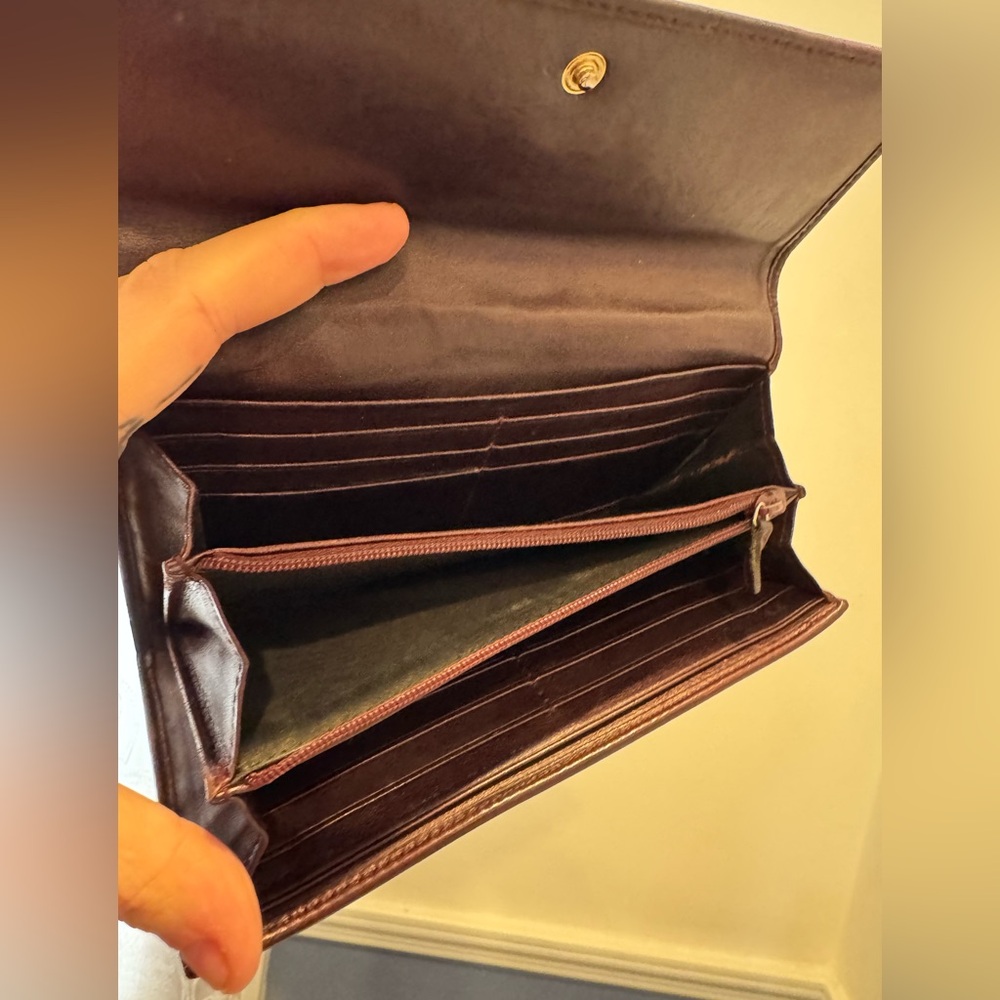 Gucci Dark Brown Embossed Leather Wallet - Picture 3 of 7